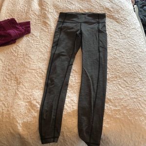 Lululemon size 4 leggings